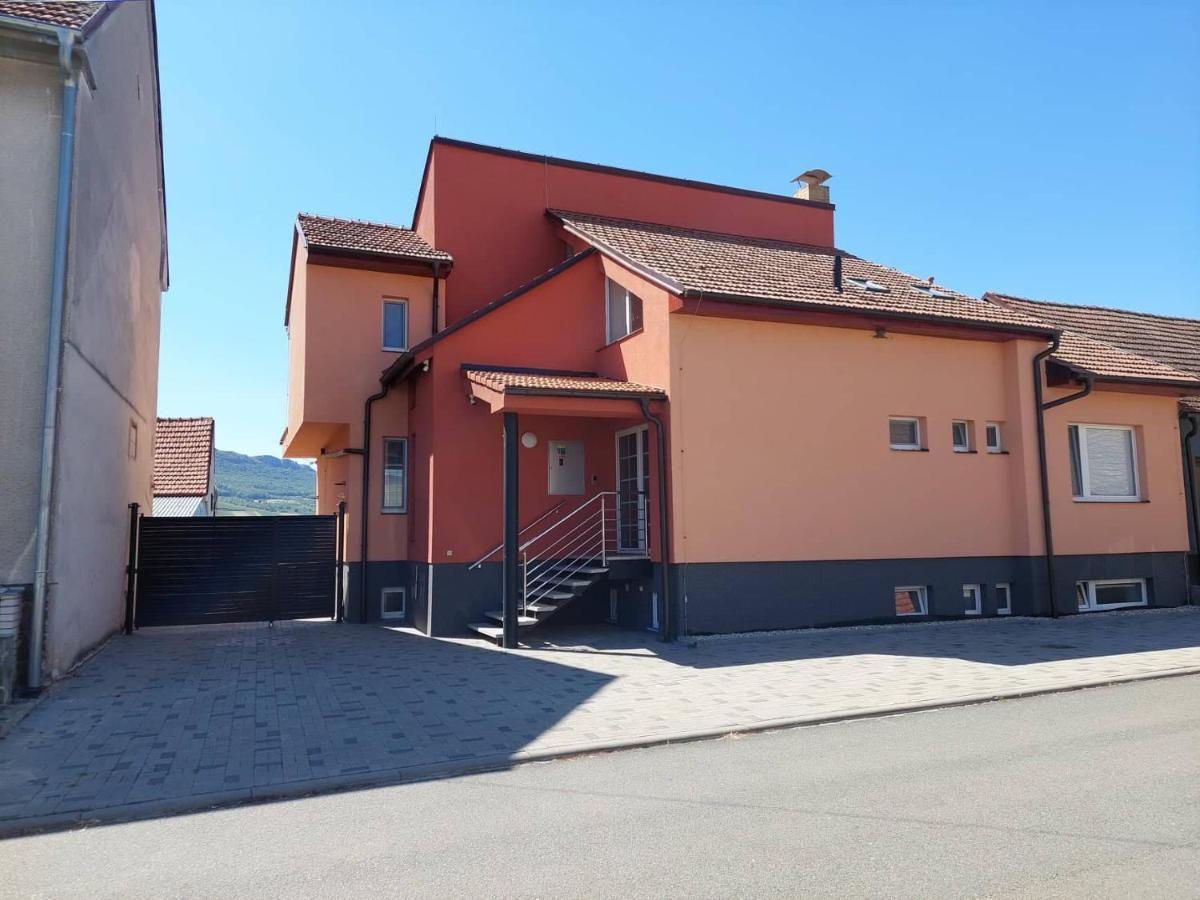 Penzion Strachotin Exterior foto